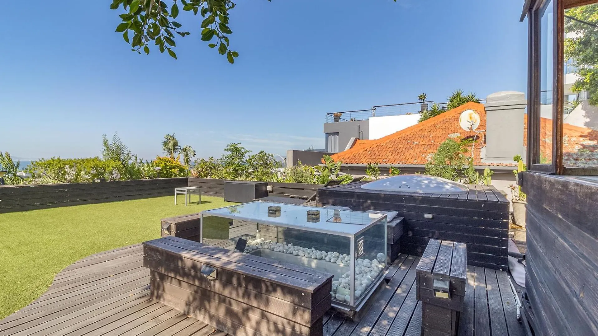 Cape Town Skyroof Apartment Loadshed Proof Ocean Views